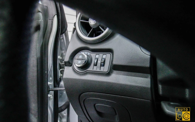 Chevrolet Trax cena 34999 przebieg: 113000, rok produkcji 2013 z Szubin małe 301